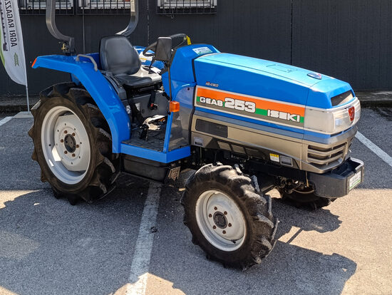  ISEKI GEAS 253 Trattore 3 Cilindri Diesel 4x4 con Inversore, Servosterzo e Sollevamento 800 kg – Garanzia Inclusa, Perfetto per Lavori Agricoli Intensi